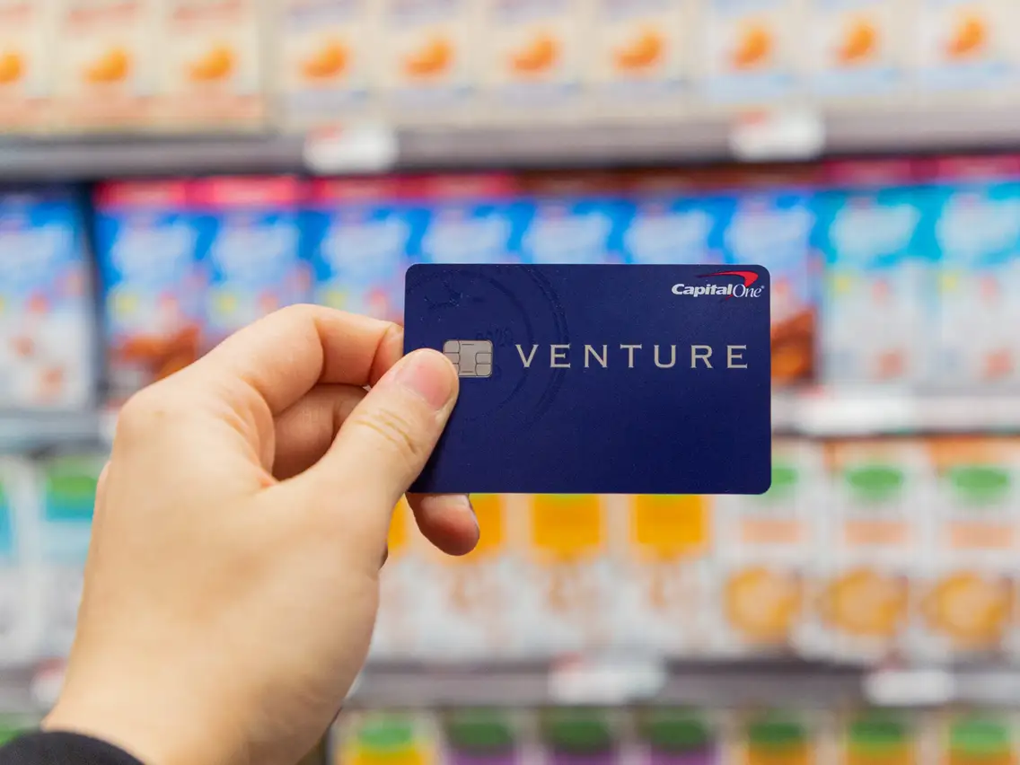 Mastering Credit Card Use: Tips for Maintaining Financial Control