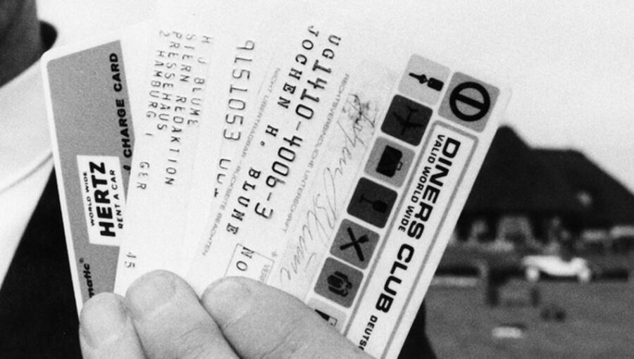 The History of Credit Cards: Tracing Their Origins and Growth